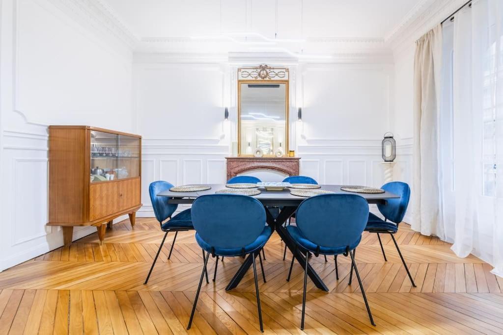 Haussmannian Apartment, Near Champs-Elysees Parigi Esterno foto
