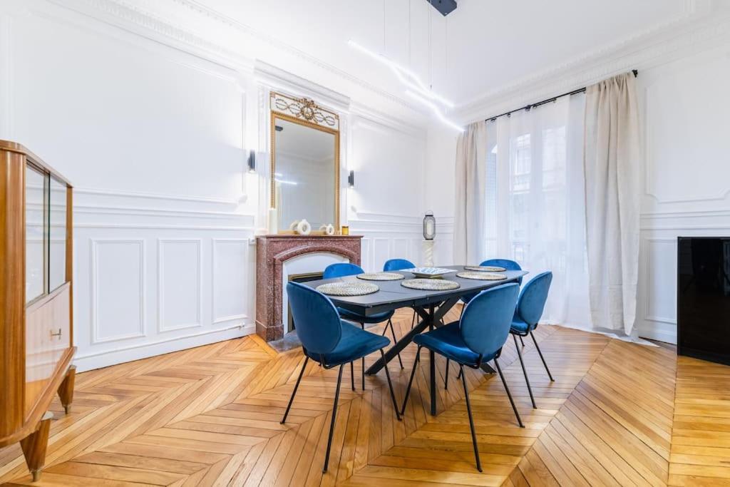 Haussmannian Apartment, Near Champs-Elysees Parigi Esterno foto