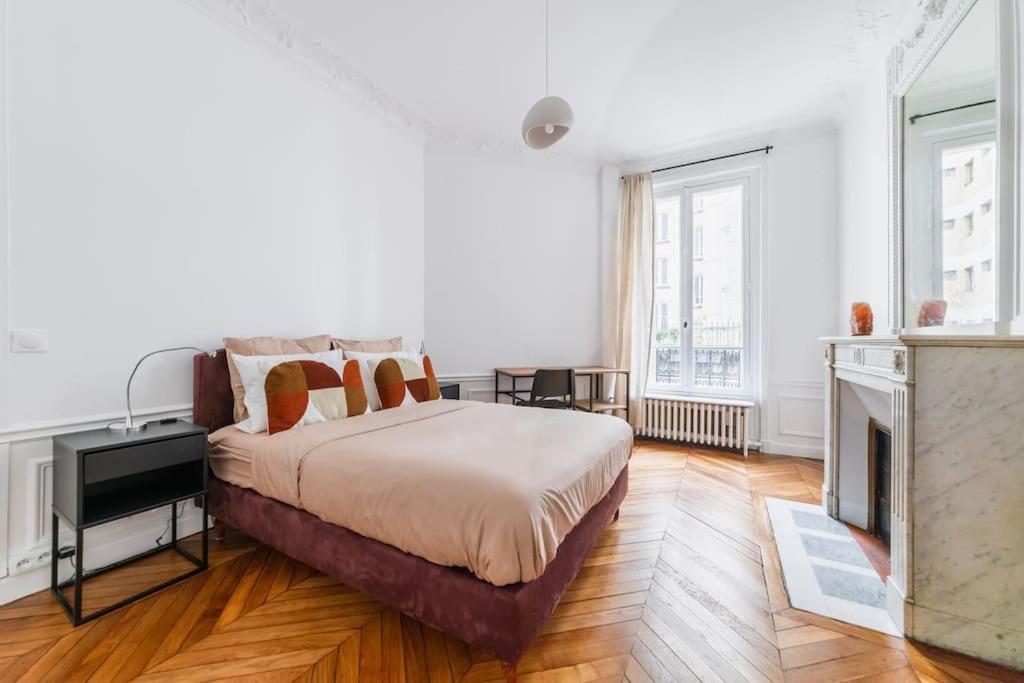 Haussmannian Apartment, Near Champs-Elysees Parigi Esterno foto