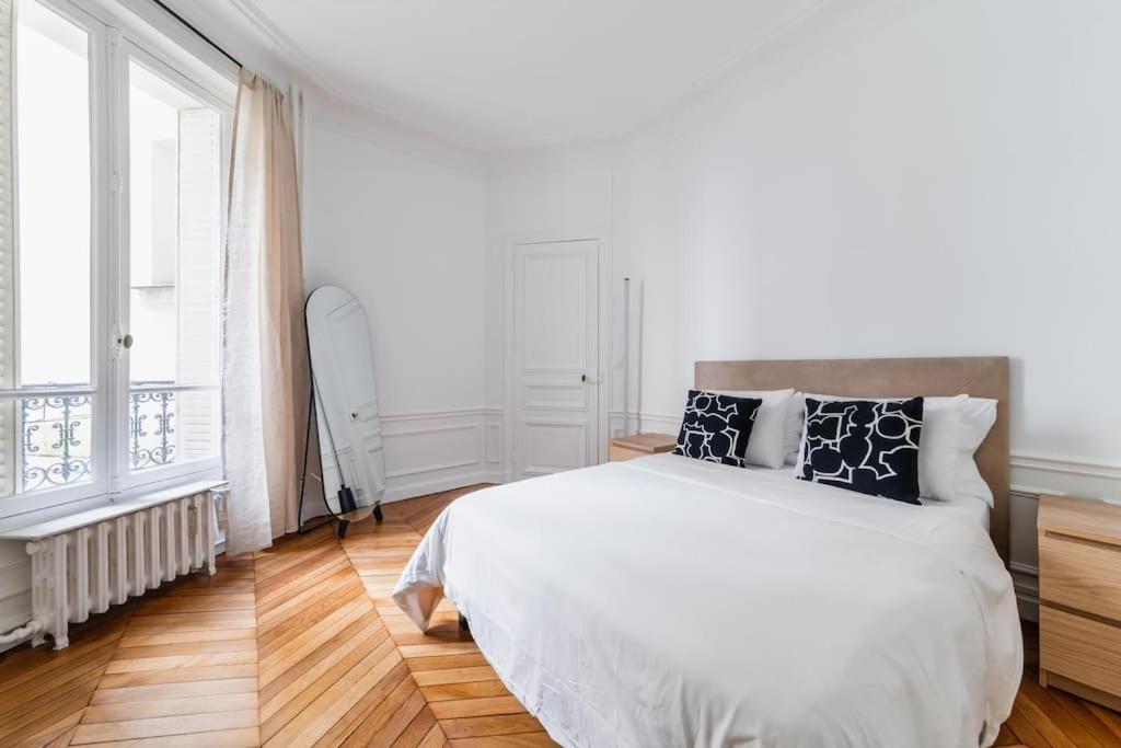 Haussmannian Apartment, Near Champs-Elysees Parigi Esterno foto